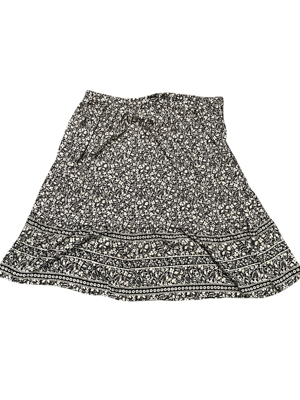 Old Navy Black and White Floral Border A-Line Skirt - Feminine Print Anna Sui